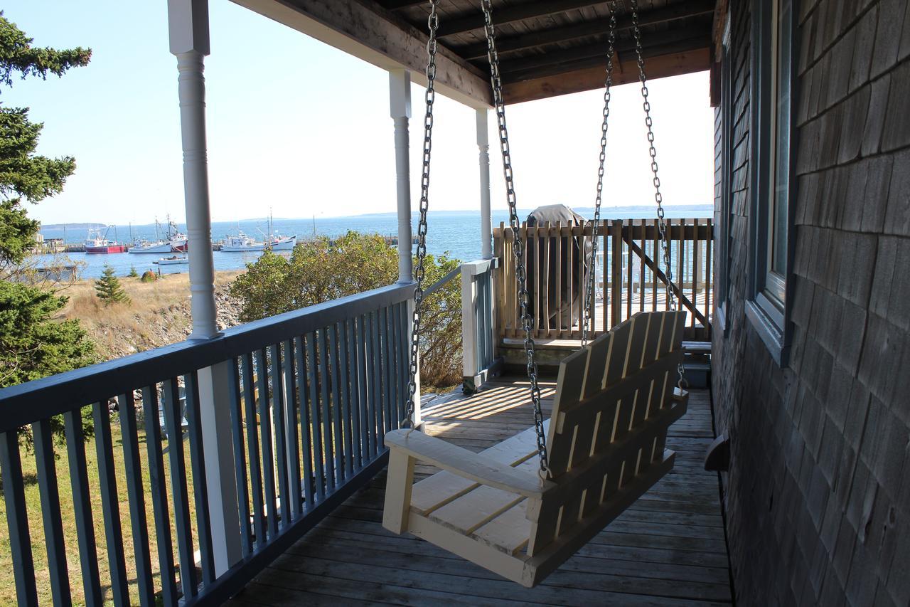 Compass Rose Heritage Inn North Head Bagian luar foto